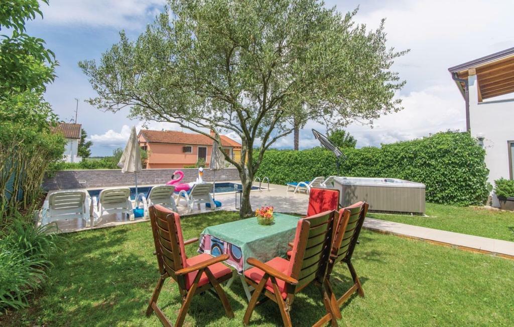 Villa Lukas Umag Exterior foto